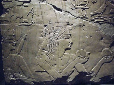 Diosa egipcia ISIS - fotografia arqueologica